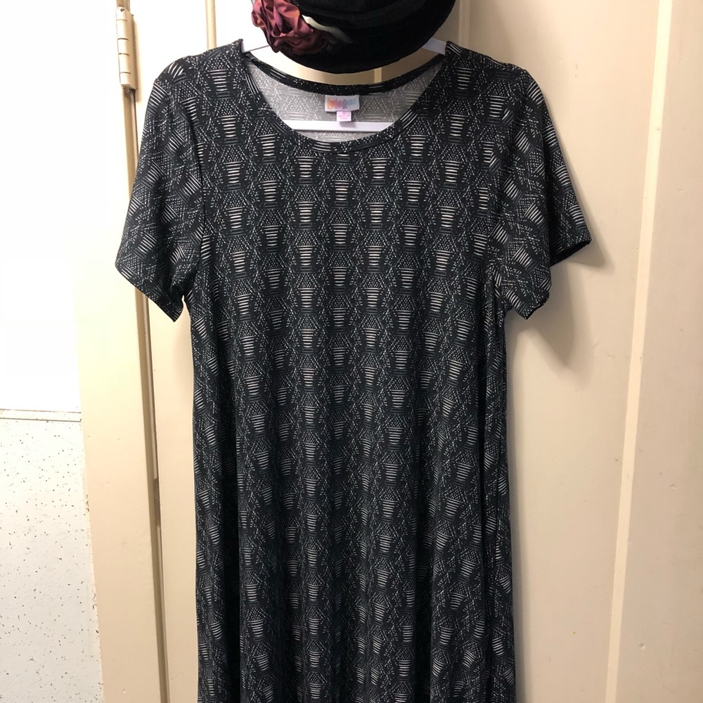 Lularoe dress NWOT ....really soft!